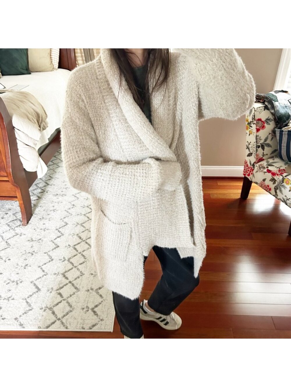 Vici Chunky Fuzzy Cardigan Sweater Pocketed Soft Layer‎ Size Medium Women's